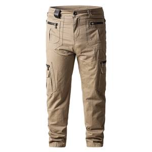 Herren Cargo-Hose aus Khaki-Baumwolle mit vielen Taschen und lockerer Passform