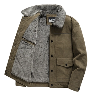 Grüne Cordjacke für Herren mit warmem Sherpa-Futter, klassischer Kragen und Knopfleiste