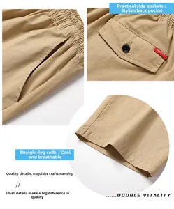 Detailansicht der khakifarbenen Cargo-Shorts mit elastischem Bund und Taschen aus Baumwolle