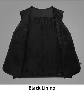Détail de la doublure en maille noire respirante sur un gilet de photographie extérieur