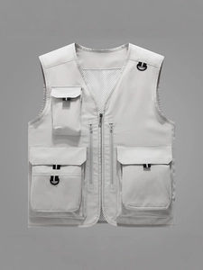 Gilet de plein air gris clair à col en V avec poches multiples et doublure filet