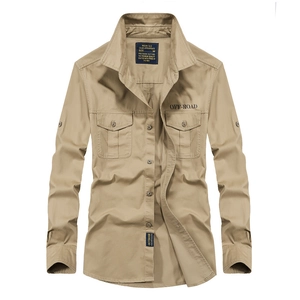 Chemise cargo homme à manches longues en coton kaki foncé avec doubles poches de poitrine