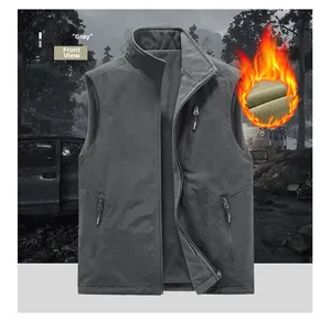 Details des grauen Fleecefutters und der winddichten Outdoor-Weste für Herren