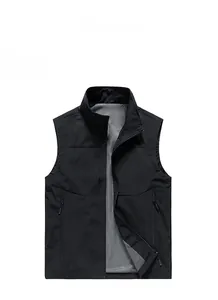 Detail of men's quick-dry vest showing breathable gray honeycomb mesh lining and stand collar