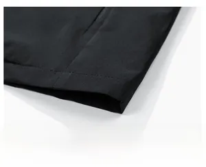 Close-up of the smooth hem stitching on this black outdoor quick-dry casual vest