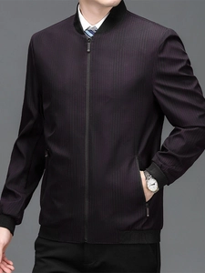 Veste casual chic pour homme, violette à rayures fines avec col montant et bords-côtes