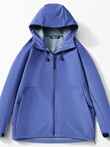 Outdoor Softshelljacke für Herren in Blauviolett, winddichte Wanderjacke mit Kapuze
