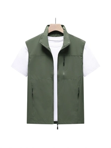Army green multi-pocket outdoor fishing photography vest for men with stand collar