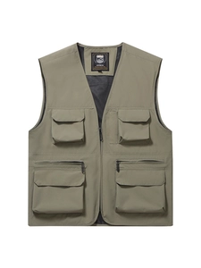 Quick-dry outdoor fishing vest with multiple pockets and breathable mesh lining