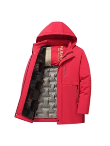 Roter Herren-Winterparka mit Kapuze, warmem Kunstfellfutter und winddichtem Außenstoff