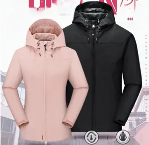 Détails des vestes de randonnée roses et noires avec capuche réglable et poignets velcro