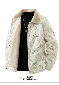 Détail de la veste en velours côtelé marbré avec doublure et col en polaire chaude