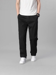 Pantalon décontracté en coton noir pour homme avec coupe droite et style sportif
