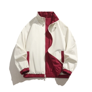 Veste réversible pour homme beige et bordeaux avec col montant et cordon de serrage