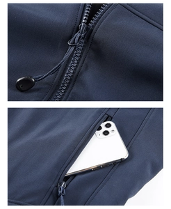 Dettaglio giacca softshell con cerniera fluida e tasca adatta per smartphone