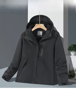 Veste chauffante noire pour femme avec capuche coupe-vent et col intérieur en polaire