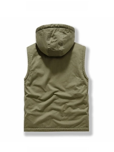 Dettaglio posteriore del gilet da lavoro verde oliva con cappuccio, coulisse e cotone