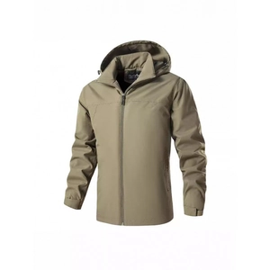 Giacca outdoor da uomo kaki con cappuccio in tessuto antivento e polsini regolabili