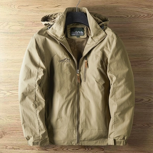 Khaki Outdoorjacke für Herren mit winddichtem Stoff und gesticktem Berg-Logo
