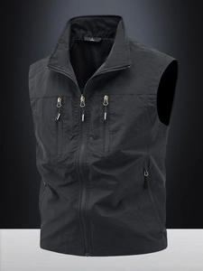 Gilet de pêche noir pour hommes avec plusieurs poches et doublure en maille respirante