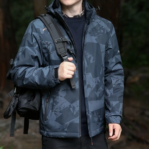 Men's outdoor hooded jacket with grey camouflage pattern and windproof technical fabric