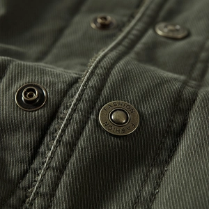 Winter heavy-duty army green fleece-lined jacket with vintage metal fashion buttons