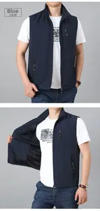Dettaglio del gilet blu con tasche a cerniera e fodera in rete traspirante interna