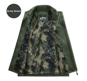 Dettaglio gilet verde militare con fodera in rete mimetica e cerniera anteriore robusta