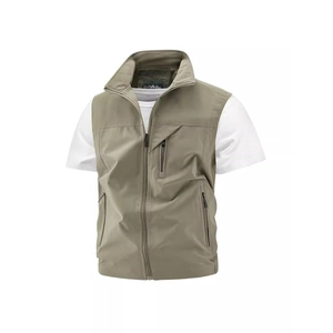 Khaki Herren Outdoor Weste mit Multi-Taschen Design und Stehkragen zum Angeln geeignet