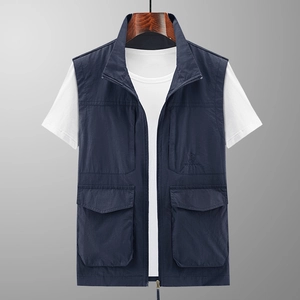 Gilet de pêche extérieur bleu marine à poches multiples avec col montant et zip