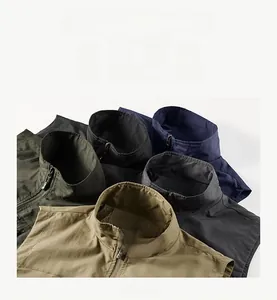 Détail de cinq coloris pour gilets d'extérieur respirants et anti-boulochage pour hommes