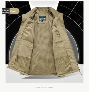 Détail du gilet outdoor kaki montrant la doublure en maille respirante et poches internes