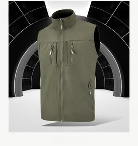 Détail du gilet tactique d'extérieur vert armée avec conception à poches multiples