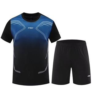 Men's Gradient Sports Suit Quick Dry Breathable Short Sleeve T-Shirt And Shorts Casual Running Gym Fitness Activewear Outfit
