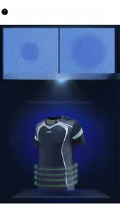 Détail du t-shirt de sport bleu à séchage rapide avec système de pores respirants actifs