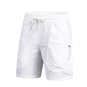 Men's white quick-dry sports shorts with elastic drawstring waist and side zipper pockets