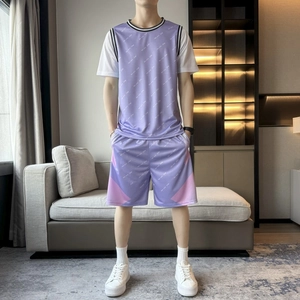 Ensemble de basket pour homme lavande avec short imprimé et haut de sport deux-en-un