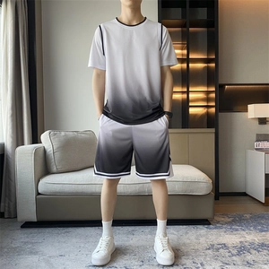 Ensemble de sport homme en soie glacée à séchage rapide avec dégradé noir et blanc