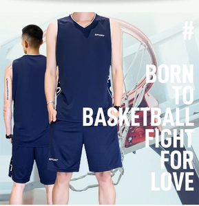 Détail du tissu respirant à séchage rapide sur le maillot de basket avec l'inscription SPORT