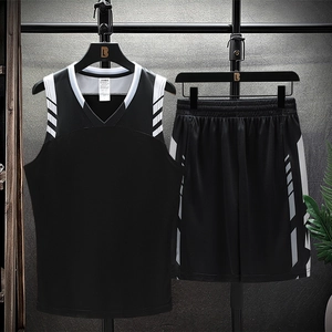 Men's ice silk quick-dry basketball set with breathable black jersey and shorts