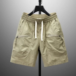 Herren Cargo-Shorts in Khaki-Grün mit elastischem Kordelzug und Reißverschlusstaschen