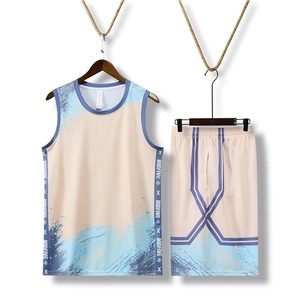Men's mesh quick-dry basketball set with sleeveless tank and shorts in beige ink print