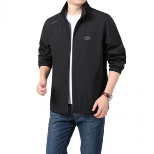 Veste casual noire classique pour homme avec col montant et fermeture zippée