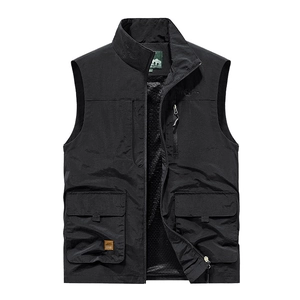 Men's casual loose outdoor vest with multi-pockets, zipper closure, and mesh lining