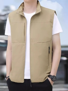 Gilet de pêche kaki pour homme avec col montant et plusieurs poches zippées