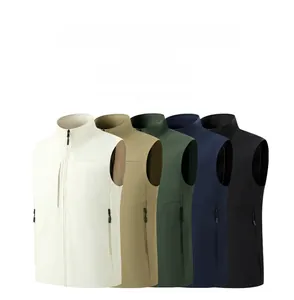 Selezione colori per gilet uomo con collo alto, fodera in mesh e tasche con zip a scomparsa