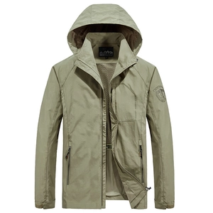 Men Casual Outdoor Hooded Jacket Windproof Lightweight Windbreaker Mesh Lining Breathable Multi Pockets Sportswear Coat