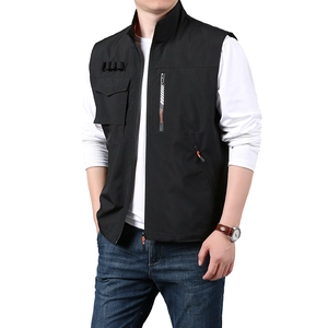 Men's outdoor leisure black multi-pocket tactical vest with stand collar and zipper