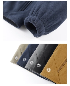 Details zu elastischen Bündchen und Farboptionen für Fleecejacken mit Stern-Patches