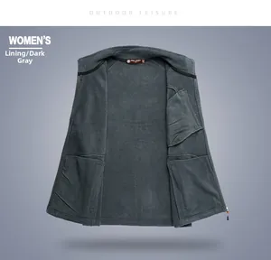 Détail du gilet en polaire gris foncé pour femme montrant la texture intérieure douce